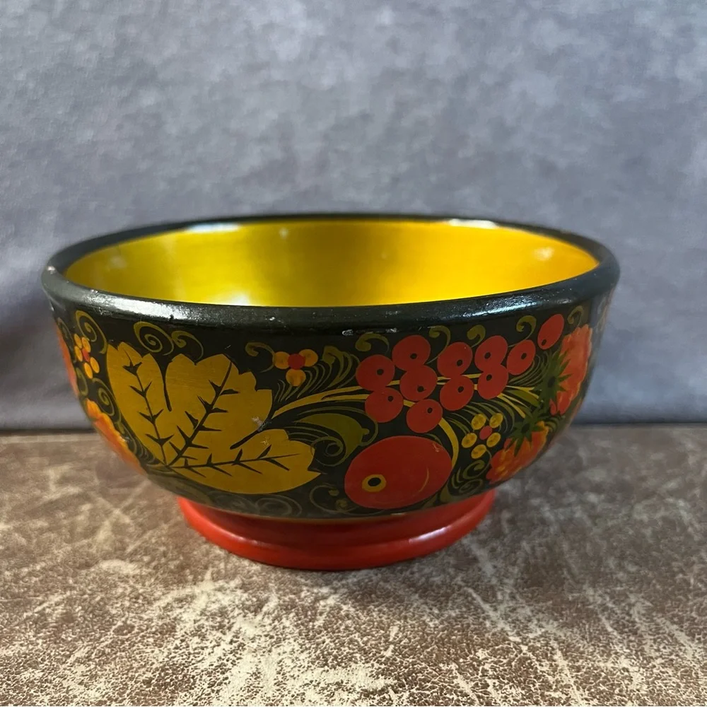 Vintage USSR Russian Wooden Lacquer Bowl Hand Painted Floral & Fruit 7